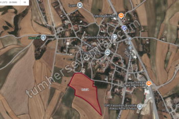 Arnavutköy Yassıörende Satılık Arsa , 220 M2 Merkezde Yolu Var Hisseli 