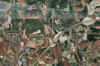 Arnavutköy Yassıörende Satılık Arsa , 170 M2  Hisseli İmarlı Yolu Var